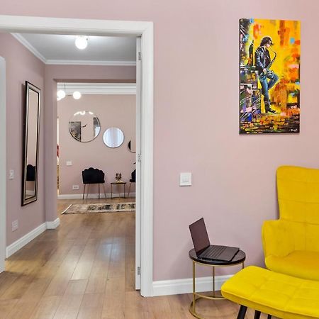 Coquet By Art City Bucarest Esterno foto